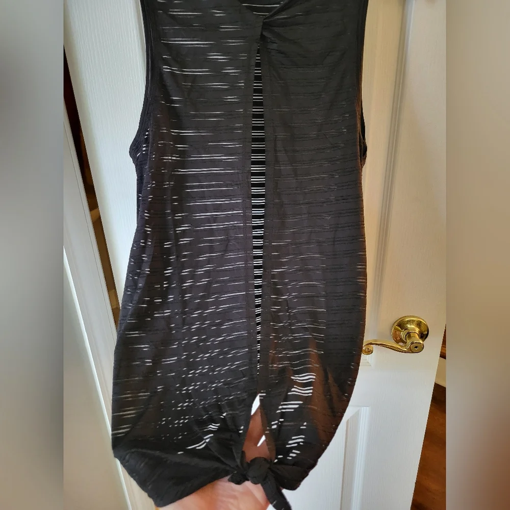 Lululemon Meet Halfway Tie Back Tank Top Black Size 6 Sheer Burnout